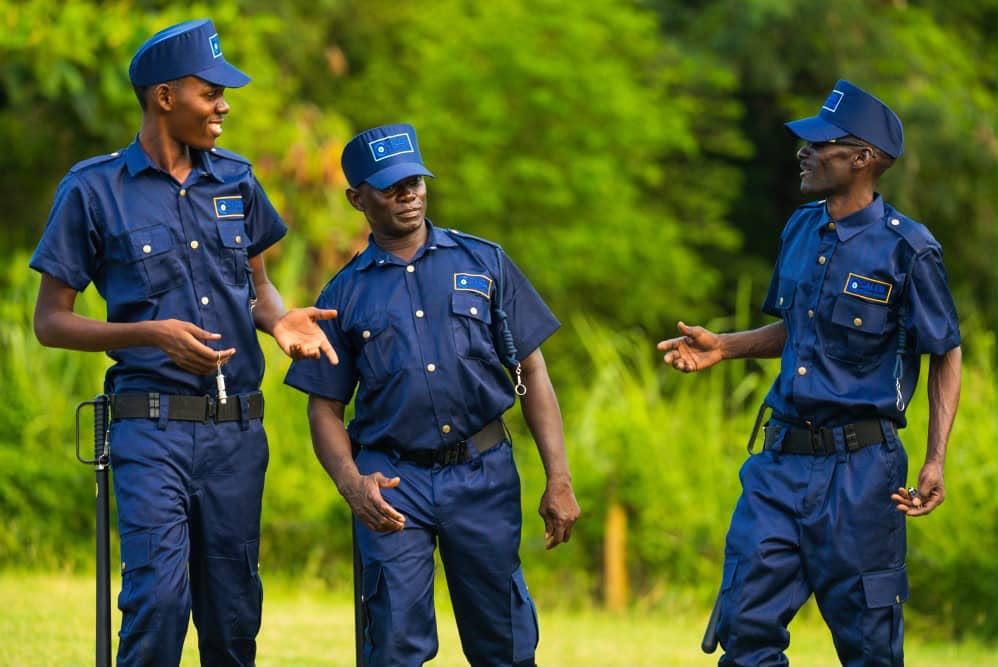 Officers on patrol briefing